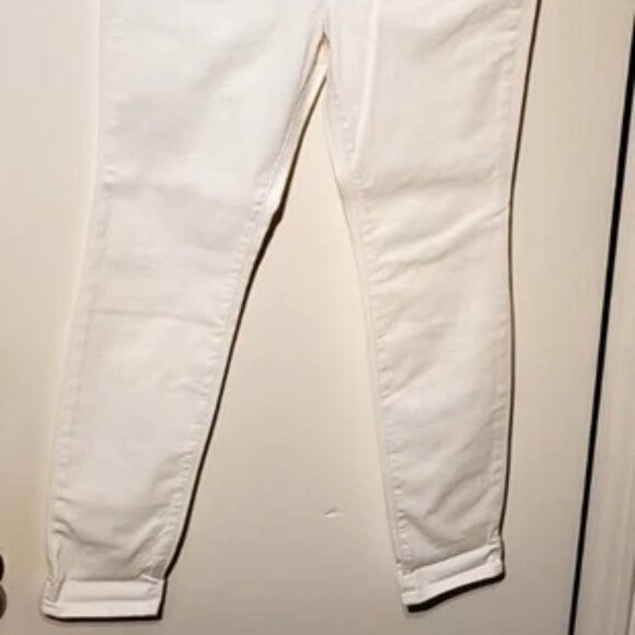 Women's Gloria Vanderbilt White Jeans Slim Leg - Size 8 - Mint Made in Egypt - Picture 6 of 6